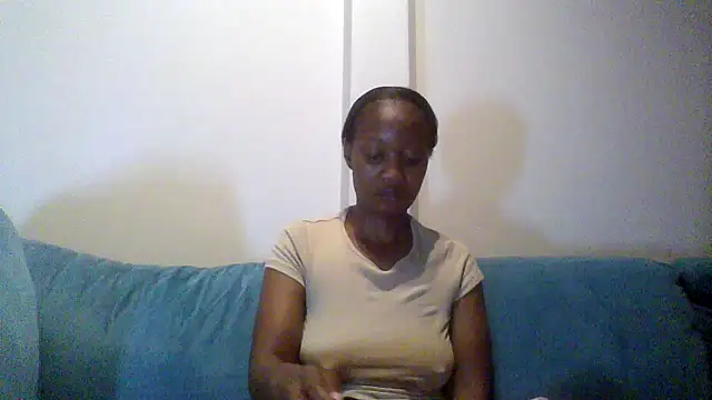 Snapshot of Hardnipples8 chatting on February 24, 2026, 11:38 pm Hardnipples8 online show from February 24, 2026, 11:38 pm