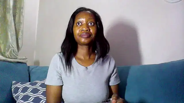 Hardnipples8 online show from November 6, 2025, 11:20 pm