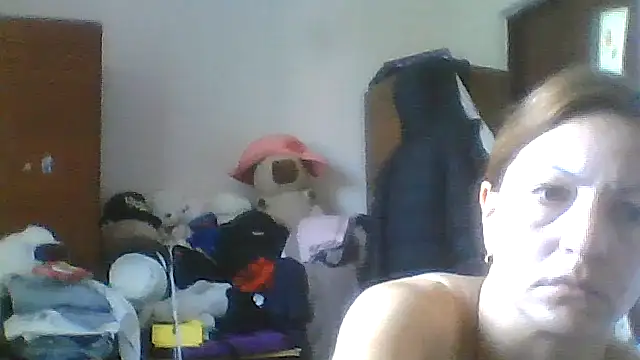 ShawnaAdams online show from July 14, 2026, 7:46 am
