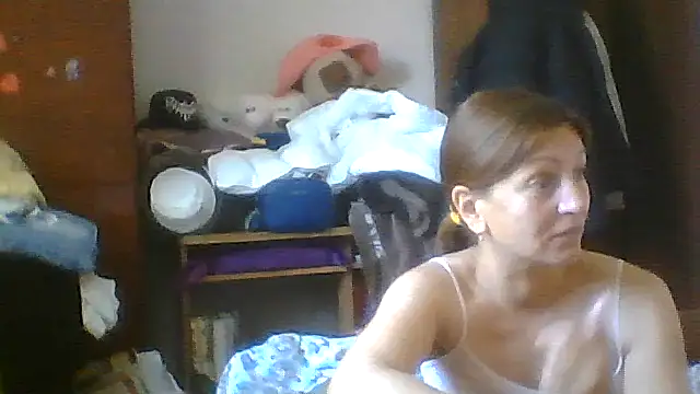 ShawnaAdams online show from June 26, 2026, 1:06 pm