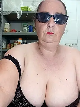 eroticjessitop online show from June 14, 2026, 4:30 pm