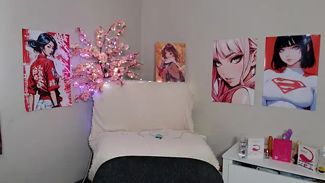 Moertomlly online show from September 19, 2025, 4:27 am