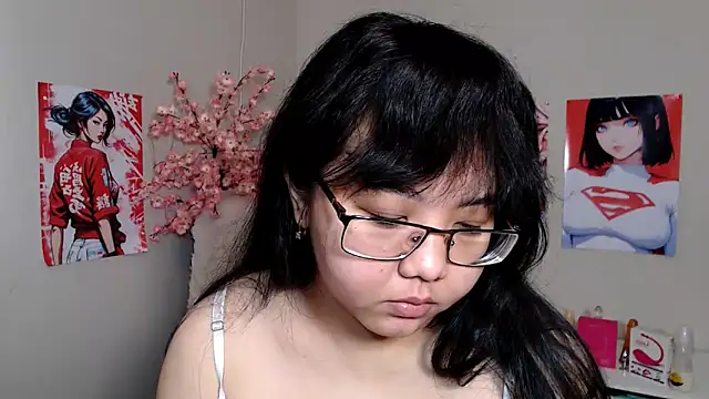 Moertomlly online show from September 14, 2025, 4:13 am