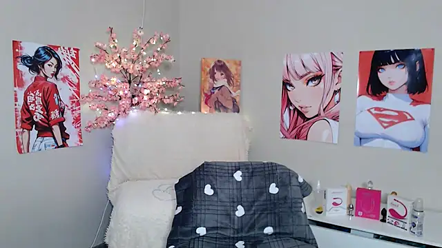 Moertomlly online show from September 28, 2025, 4:19 am