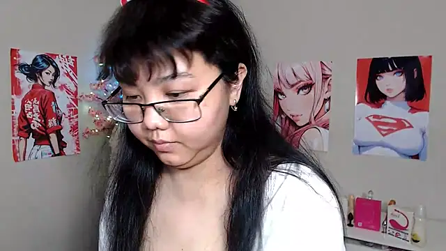 Moertomlly online show from October 28, 2025, 4:24 am