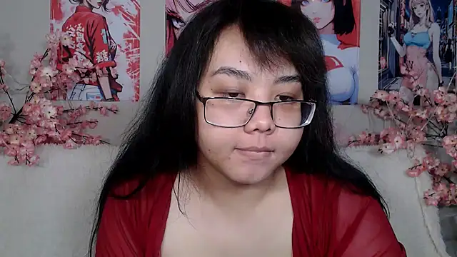 Moertomlly online show from June 7, 2026, 4:07 am