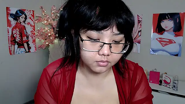 Moertomlly online show from October 7, 2025, 4:24 am