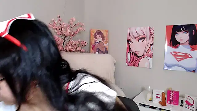 Moertomlly online show from November 10, 2025, 4:06 am