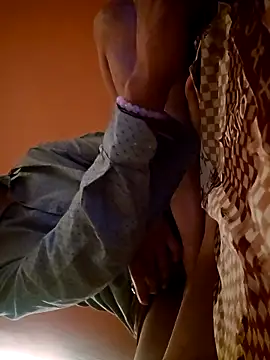 Snapshot of indiandoc7inch chatting on March 29, 2026, 5:36 pm indiandoc7inch online show from March 29, 2026, 5:36 pm