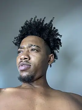 matatanlove online show from October 5, 2025, 3:08 am