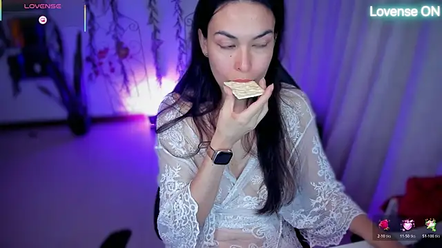 Lunlunera online show from August 5, 2026, 2:38 am