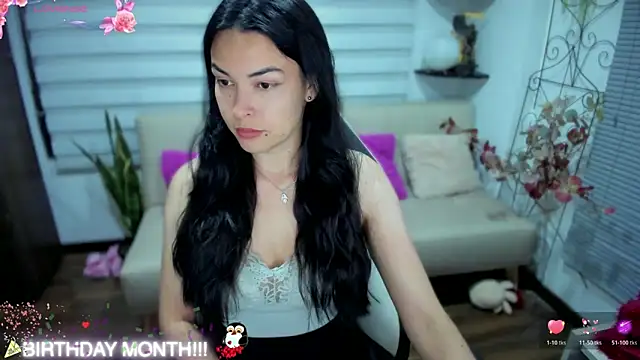 Lunlunera online show from November 3, 2025, 1:33 am