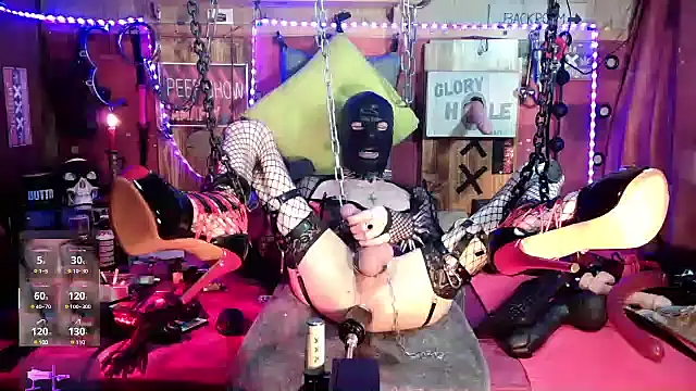 Kamafly4you online show from March 7, 2025, 10:10 pm