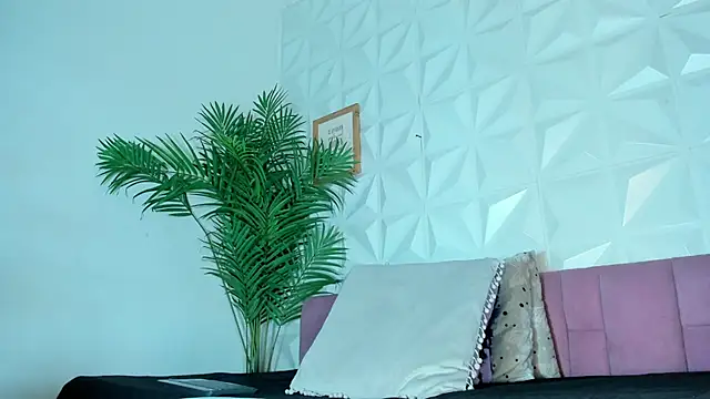 Hellen Sky online show from October 11, 2025, 7:26 pm