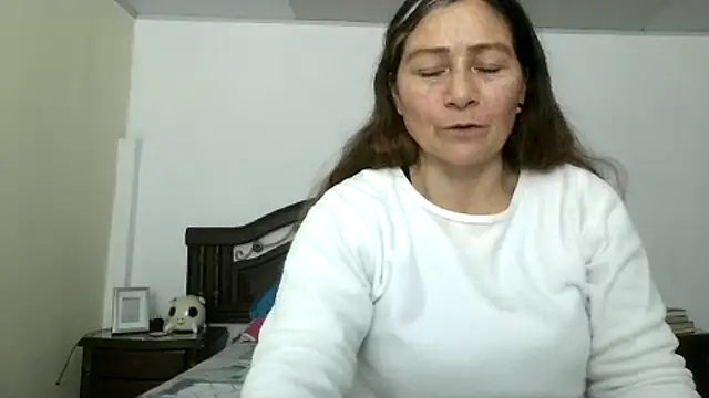 ruby-milf1 online show from September 17, 2025, 11:40 pm