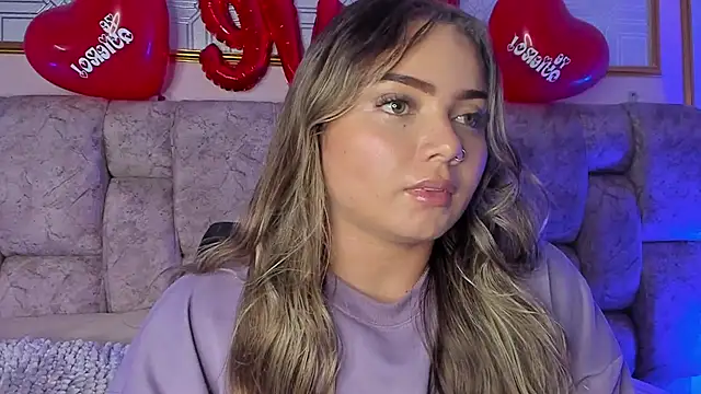 AnnyLopezz  online show from February 18, 2025, 9:54 am