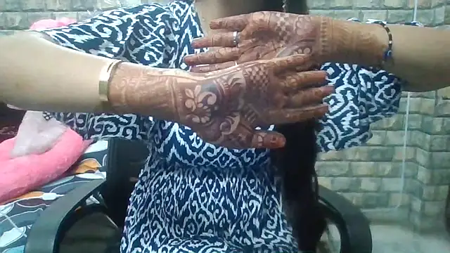 Sexy iknoor online show from October 9, 2025, 4:13 am