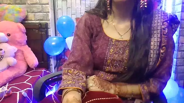 Snapshot of Sexy_iknoor chatting on February 15, 2026, 7:51 am Sexy iknoor online show from February 15, 2026, 7:51 am