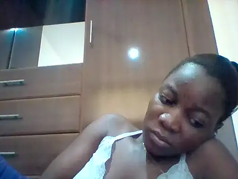 Alessandrajenna online show from April 30, 2026, 8:21 am