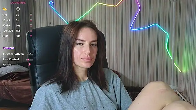 xx adrihanna xx online show from July 9, 2026, 8:15 am