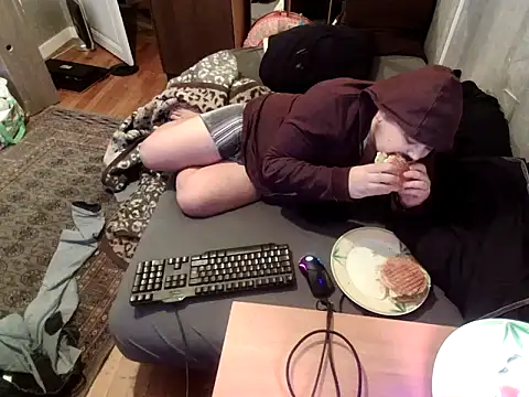 Bebemickey75 online show from March 9, 2025, 3:05 pm