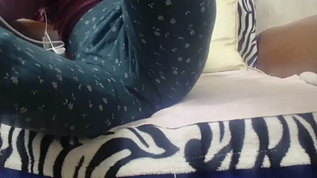 Web Lady online show from November 27, 2025, 5:08 am