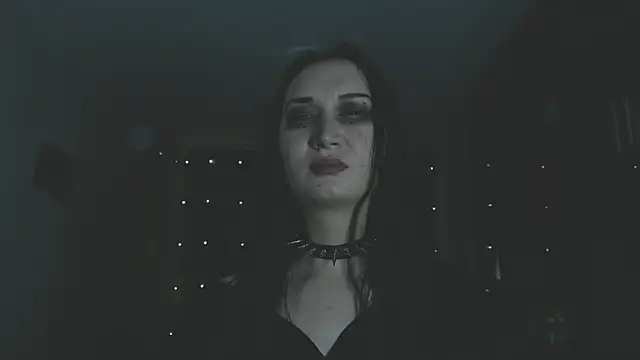 Snapshot of Rebel_Annet chatting on June 10, 2026, 4:19 pm Rebel Annet online show from June 10, 2026, 4:19 pm