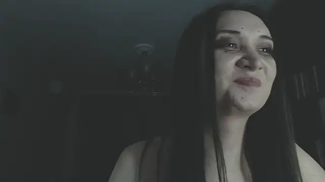 Snapshot of Rebel_Annet chatting on June 7, 2026, 4:45 pm Rebel Annet online show from June 7, 2026, 4:45 pm