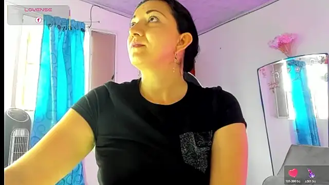 Angelblue  online show from July 14, 2026, 9:21 pm
