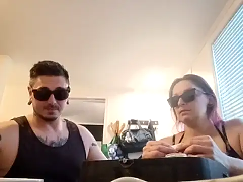 whitassdumpxxx online show from June 7, 2026, 11:21 pm
