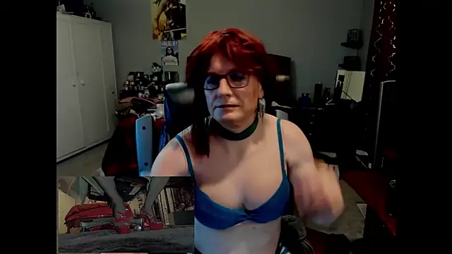 CharlotteAshton online show from July 18, 2026, 11:52 am