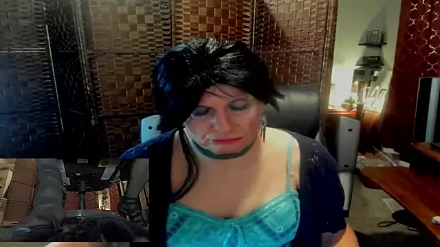 CharlotteAshton online show from July 25, 2026, 12:44 pm