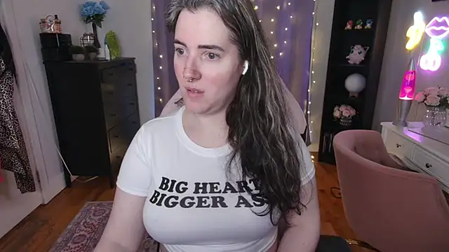 rachelbrooksxx online show from March 20, 2025, 7:04 pm