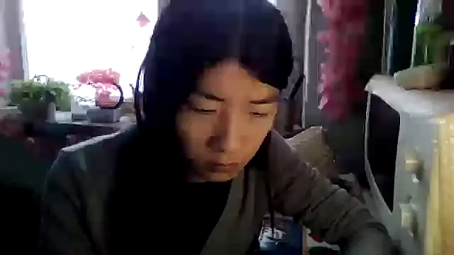 CarlyJoy online show from November 4, 2025, 7:56 am