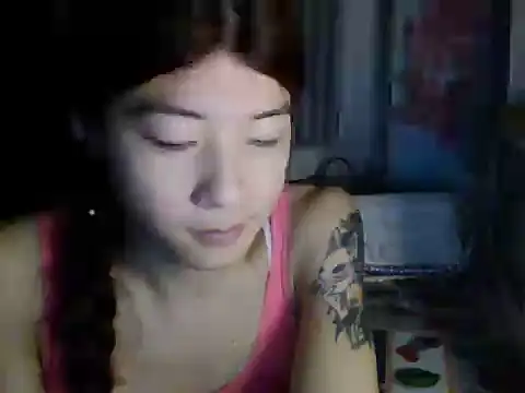 CarlyJoy online show from June 9, 2026, 4:52 pm