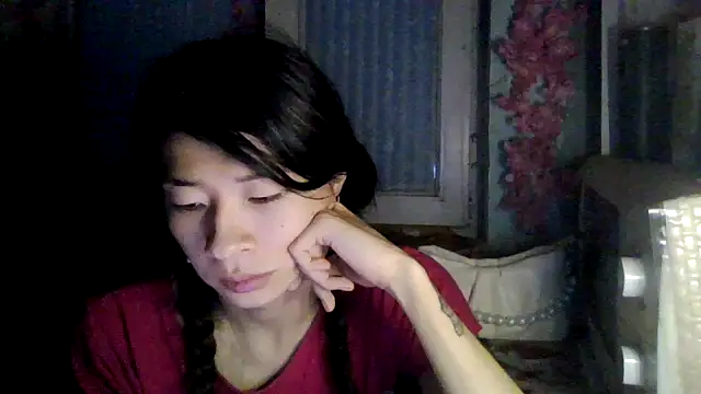 CarlyJoy online show from October 26, 2025, 12:49 pm