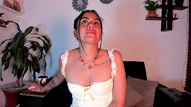 Snapshot of im_amber chatting on March 17, 2026, 2:03 am im amber online show from March 17, 2026, 2:03 am