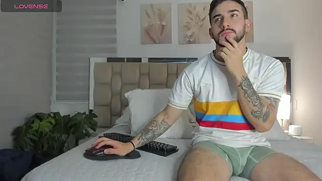 Vanessa and liam online show from February 1, 2026, 4:00 am