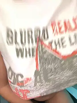 halley5  online show from February 3, 2025, 9:07 pm