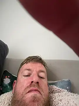 BIGDICK3202 online show from June 7, 2026, 7:46 am