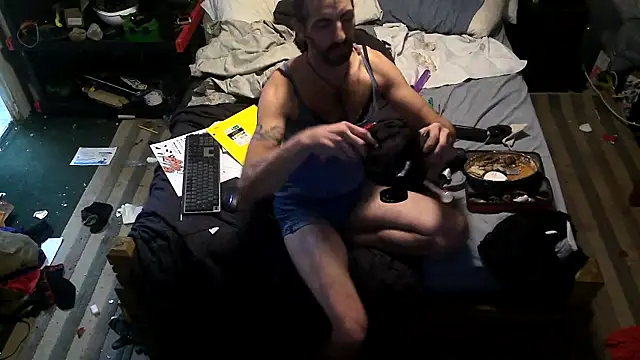 Bi curious86 online show from October 26, 2025, 1:17 am