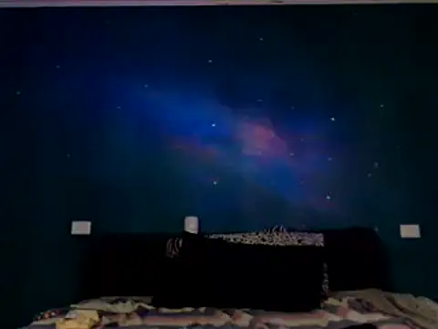 Karendolly  8 online show from November 24, 2025, 9:15 pm