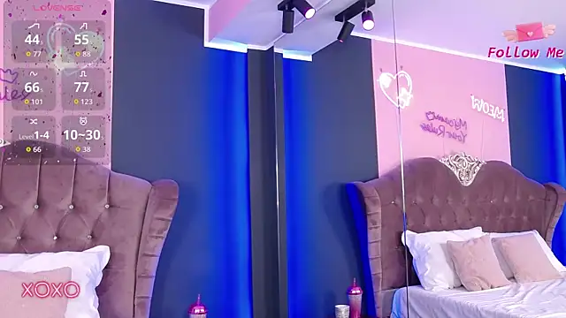 LaraKent online show from September 10, 2025, 4:06 pm