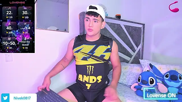 Snapshot of niall_falcon chatting on March 16, 2026, 11:58 am niall falcon online show from March 16, 2026, 11:58 am