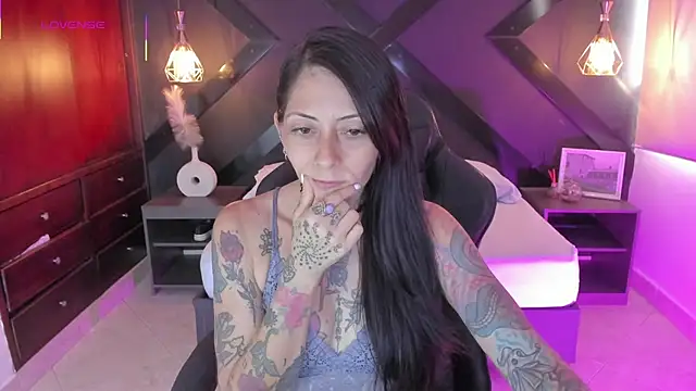 dark gotica online show from September 30, 2025, 7:09 pm