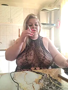 AriannaMilf online show from March 15, 2026, 11:28 am