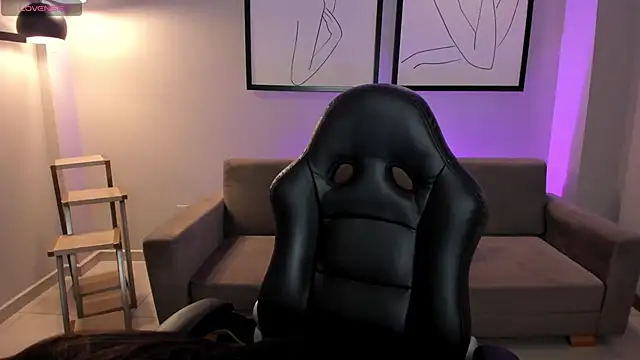 AlessiaCorleone  online show from September 27, 2025, 12:44 pm