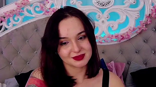 Snapshot of MeIisaLove chatting on February 26, 2026, 7:25 pm MeIisaLove online show from February 26, 2026, 7:25 pm