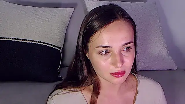 MeIisaLove online show from February 3, 2025, 5:14 pm