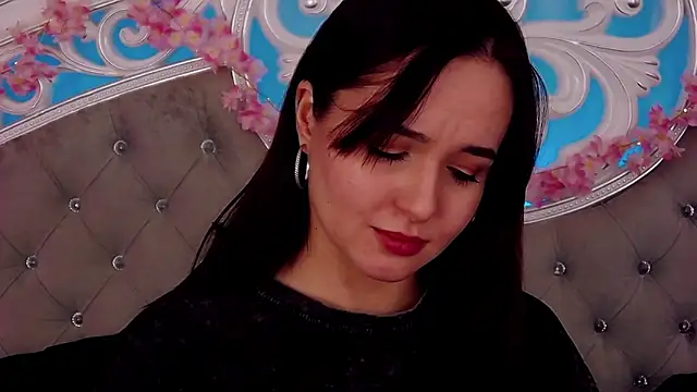 Snapshot of MeIisaLove chatting on February 18, 2026, 5:42 pm MeIisaLove online show from February 18, 2026, 5:42 pm